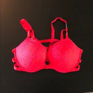 Victoria’s Secret red front close bra